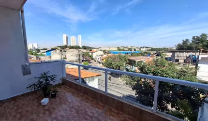 Casa / Sobrado para Venda em Taboão da Serra, Cidade Intercap, 3 dormitórios, 2 suítes, 4 banheiros, 2 vagas