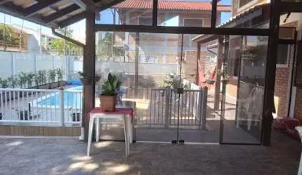 Casa com 4 dormitórios à venda, 129 m² por R$ 1.090.000,00 - Cachoeira do Bom Jesus - Florianópolis/SC