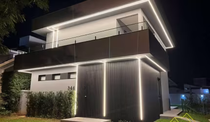 Casa com 4 dormitórios à venda, 200 m² por R$ 4.300.000,00 - Jurerê Internacional - Florianópolis/SC
