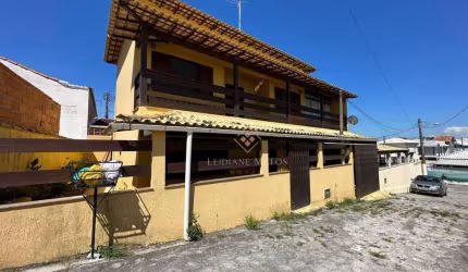 Casa no condomínio Cisne Branco com 3 dormitórios à venda, 212 m² por R$ 650.000 - Fluminense - São Pedro da Aldeia/RJ