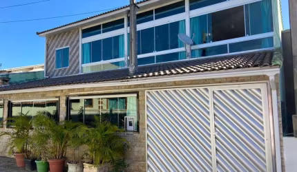Casa com 4 dormitórios à venda, 242 m² por R$ 480.000,00 - Fluminense - São Pedro da Aldeia/RJ