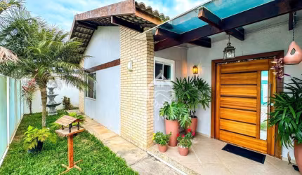 Casa com 3 dormitórios à venda, 95 m² por R$ 850.000,00 - Nova São Pedro - São Pedro da Aldeia/RJ