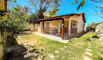 Casa com 4 dormitórios à venda, 148 m² por R$ 550.000 - Balneário São Pedro - São Pedro da Aldeia/Rio de Janeiro