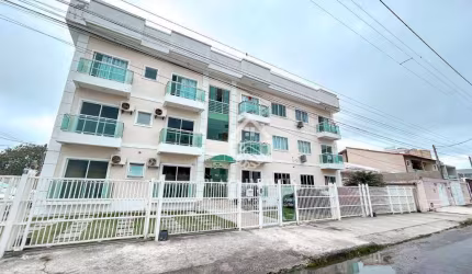 Apartamento com 2 dormitórios à venda, 65 m² por R$ 350.000 - Vila Sao Pedro - São Pedro da Aldeia/RJ