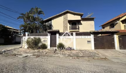 Casa com 3 dormitórios à venda, 206 m² por R$ 574.000,00 - Porto da Aldeia - São Pedro da Aldeia/RJ