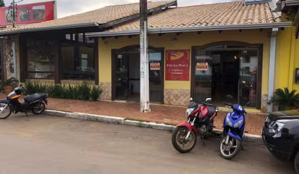 Padaria e conveniência montada e em plena atividade a venda. Centro - Chapada dos Guimarães - MT