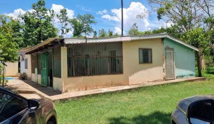 Fazenda/Sítio/Chácara para venda com 25000 metros quadrados com 5 quartos