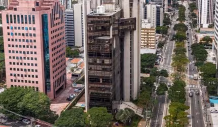 sala comercial para locacao Edificio Roberto Sampaio em SP
