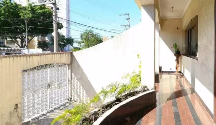 Sobrado de 400 m² 3 quartos 3 suítes para locação - Vila Maria