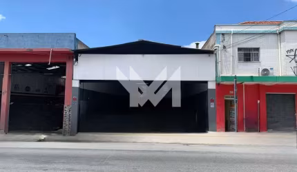 Galpão com 250 m² para locação na Vila Maria baixa.