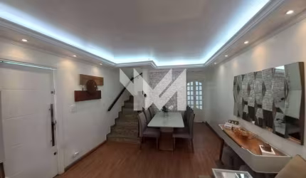 OPORTUNIDADE DE COMPRA - SOBRADO NA VILA MAZZEI