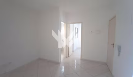 Apartamento Residencial / Vila Leonor