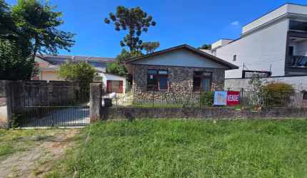 Terreno à venda na Rua Tenente Tito Teixeira de Castro, Boqueirão, Curitiba por R$ 970.000