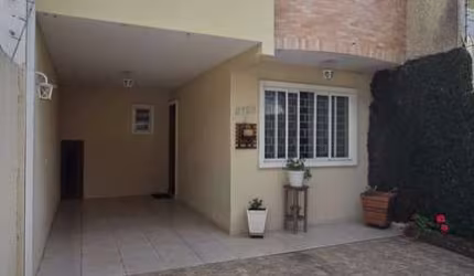 Casa com 3 quartos à venda na Rua Padre Dehon, 2728, Hauer, Curitiba, 115 m2 por R$ 649.900
