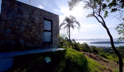 Casa - Porto Belo SC