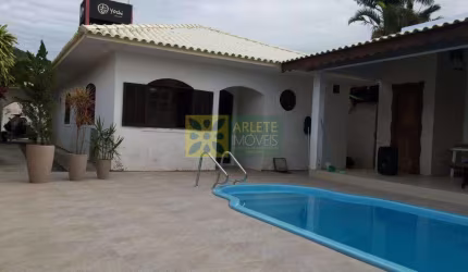 Casa - Porto Belo SC