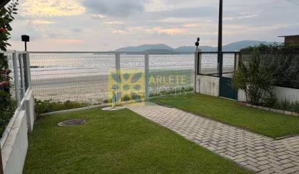 Casa - Porto Belo SC