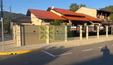 Casa - Porto Belo SC