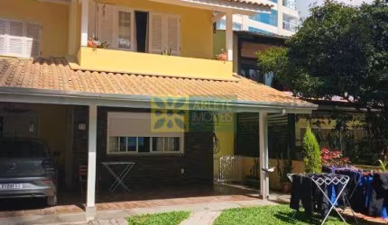 Casa - Porto Belo SC
