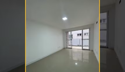Vendo maravilhoso apartamento com 3 dormitórios e vista mar nos Cavaleiros em Macaé