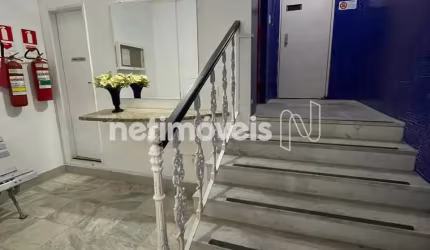 Lindo e Amplo 01 Qto Elevador Oportunidade Única