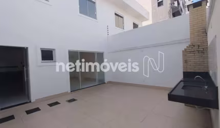Linda e Ampla Casa Duplex 04 Qtos Varandão 2 Suítes 2 Vgs Oportunidade