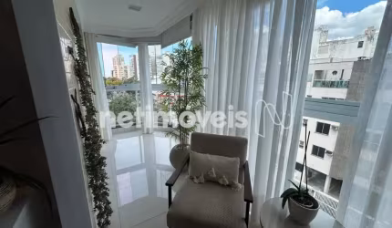 Lindo e Amplo 02 Qtos Suíte Varandão Lazer Oportunidade