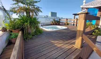 Cobertura duplex, Jacuzzi 300 metros da praia, Ingleses Norte