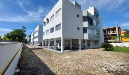 Apartamento 2 dormitórios, 800 metros do mar, Ingleses norte, Florianópolis