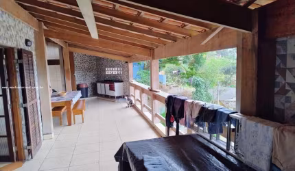 Sobrado para Venda em São Sebastião, Morro do Abrigo, 3 dormitórios, 1 suíte, 3 banheiros