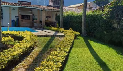 Casa para Venda em São Sebastião, Vila Amélia, 4 dormitórios, 1 suíte, 2 banheiros, 3 vagas