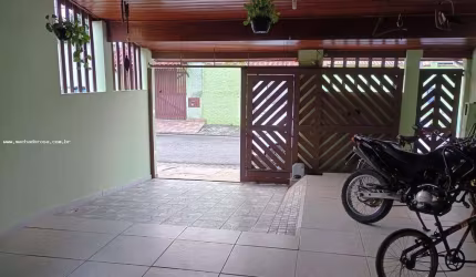 Casa para Venda em Caraguatatuba, Porto Novo, 4 dormitórios, 2 suítes, 3 banheiros, 2 vagas