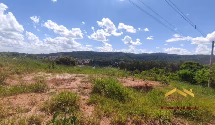 Lote no bairro Nova Esperança em Santa Luzia.