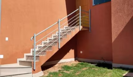Casa Geminada para Venda em Novo Centro Santa Luzia-MG