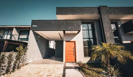 Casa Moderna de Alto Padrão com 3 Dormitórios e Área Gourmet nos Ingleses