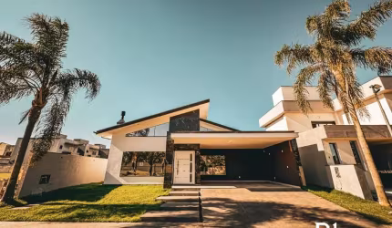 Casa Térrea em condomínio fechado, na Praia de Ingleses, Florianópolis/SC.
