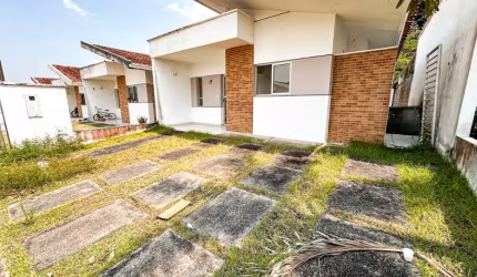 Vitta Club Casa com 72m² - 3 Quartos sendo 1 suíte - 2 Vagas no Tarumã