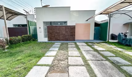 Nascentes do Tarumã - Casa de 3 Quartos e 2 Vagas no Tarumã