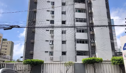 Apartamento 3 quartos em casa caiada