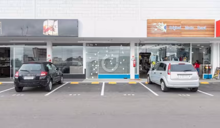 Sala comercial para alugar na Rodovia BR-116, 18.580, Pinheirinho, Curitiba, 31 m2 por R$ 2.300
