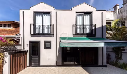 Casa com 3 quartos à venda na Alameda Augusto Stellfeld, 810, Centro, Curitiba, 180 m2 por R$ 1.900.000