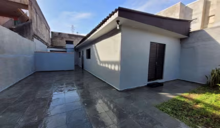 Casa Térrea na Vila Formosa à Venda - 90m² - 3 Dormitórios e 3 vagas - Cód 3812