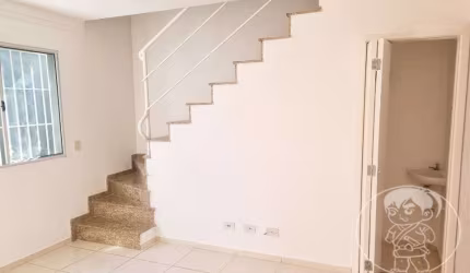Casa Térrea em Condomínio Fechado em Itaquera à Venda - 2 Quartos e 1 vaga - Cód 4948