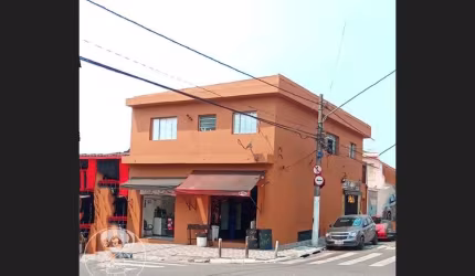 Prédio em São Mateus à Venda - 438m² - 1 Salão, 3 Dormitórios e 3 vagas - Cód 4968