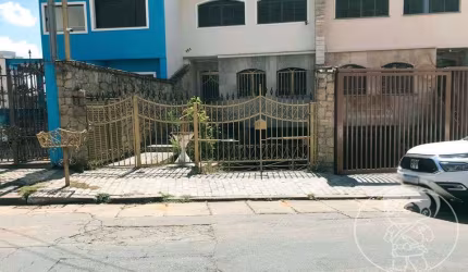 Sobrado na Vila Carrão á Venda - 394,74m² - 3 Suites e 10 Vagas - Cód 5082