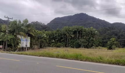 Terreno à venda no Bruderthal, Guaramirim  por R$ 800.000