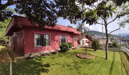 Casa com 3 quartos à venda na Vila Lenzi, Jaraguá do Sul , 76 m2 por R$ 530.000