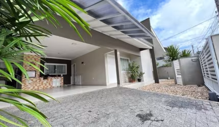 Casa com 2 quartos à venda na Vila Lalau, Jaraguá do Sul , 149 m2 por R$ 850.000