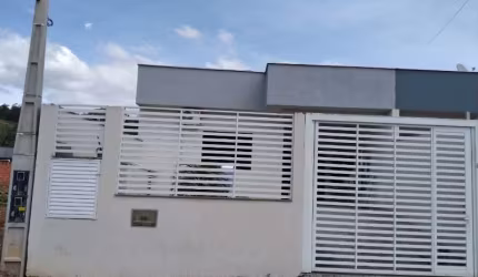 Casa com 2 quartos à venda no Jaraguá 99, Jaraguá do Sul  por R$ 360.000