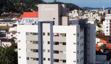 À vista R$500.000,00 financiado R$550.000,00